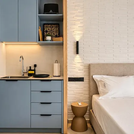 Petite Palace Cozy 2026 Near *